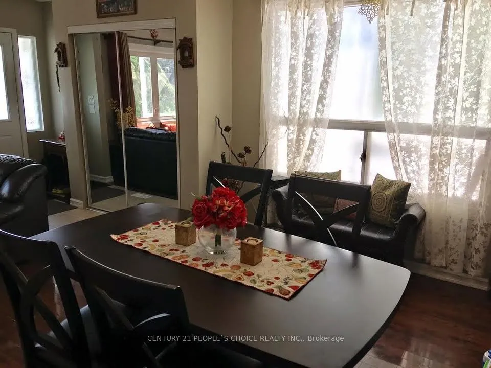 Photo 9 of 579 Northcliffe Boulevard E, Toronto, Oakwood Village — HOMEH