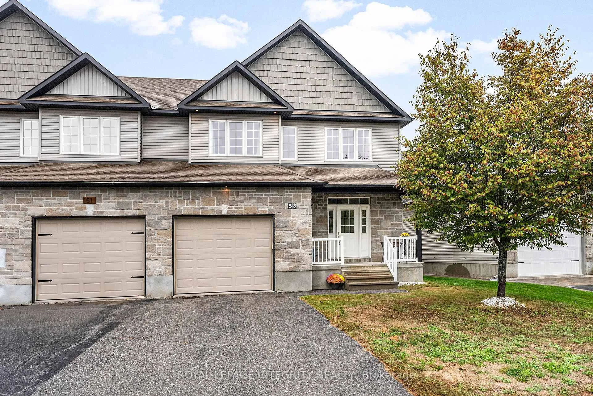 Photo 1 of 53 Willowshore Way, Carleton Place — HOMEH