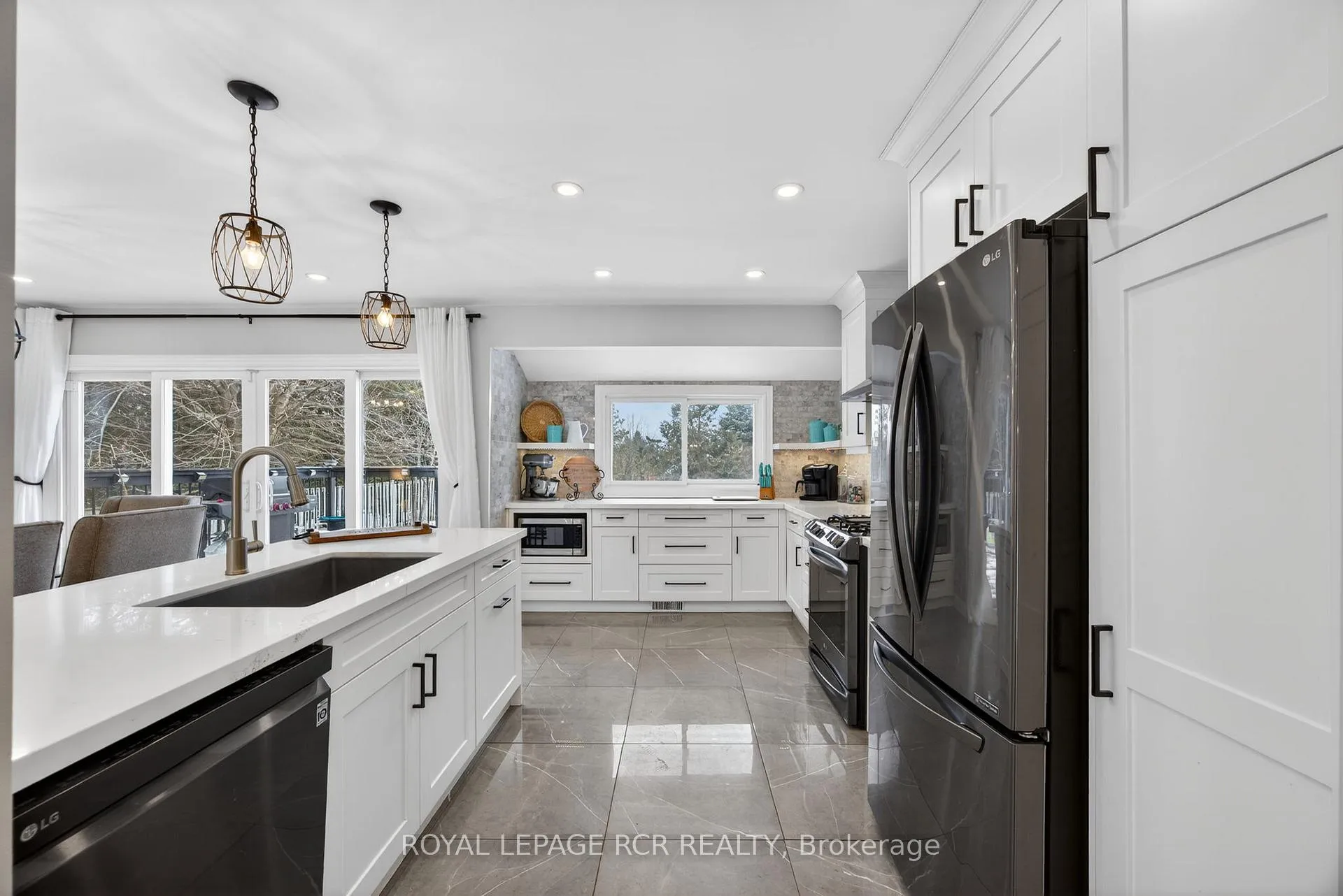 Photo 19 of 17 Arlow Road, Caledon, Mono Mills — HOMEH