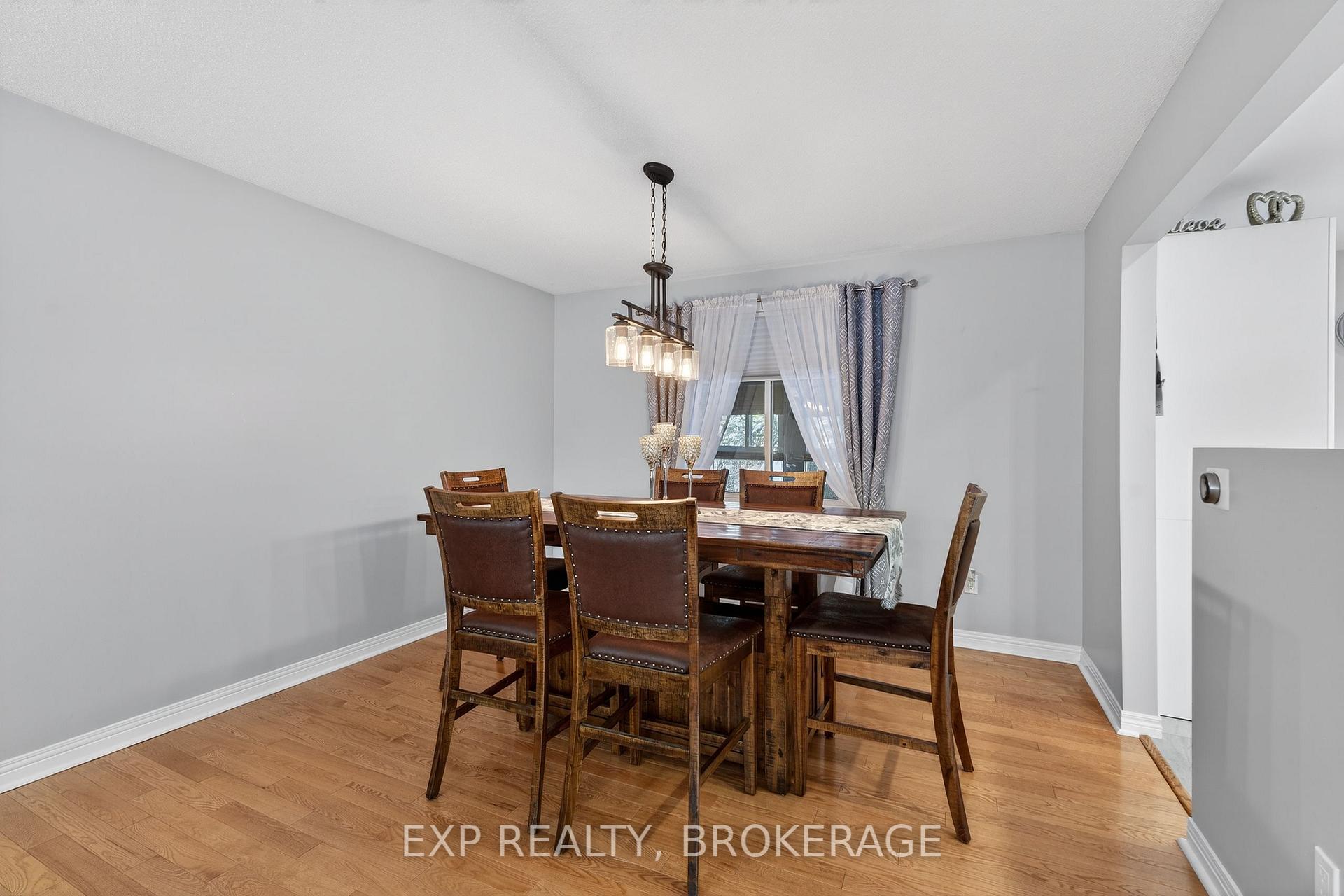 Photo 8 of 1048 Bauder Crescent, Kingston, North of Taylor-Kidd Blvd — HOMEH