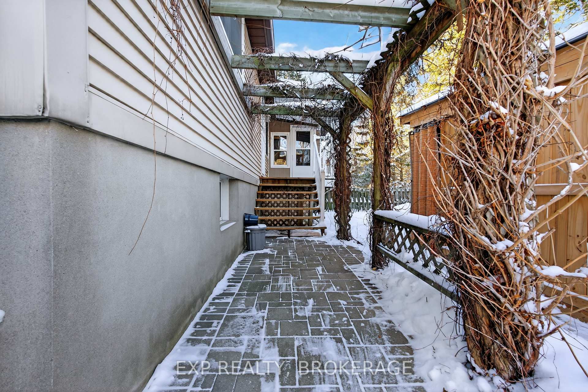 Photo 34 of 1048 Bauder Crescent, Kingston, North of Taylor-Kidd Blvd — HOMEH