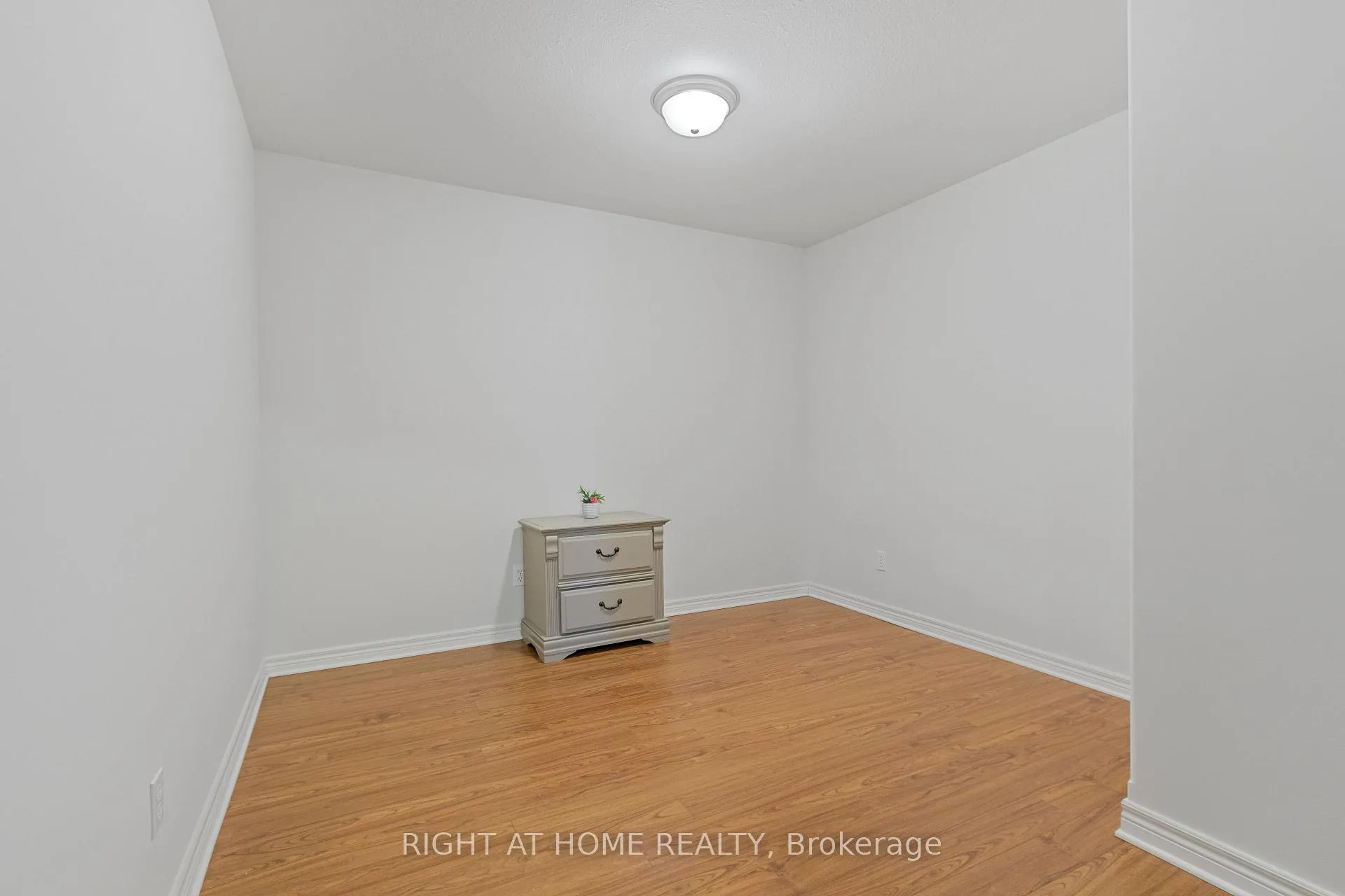 Photo 27 of 9 Discovery Court, Chatham-Kent, NE — HOMEH