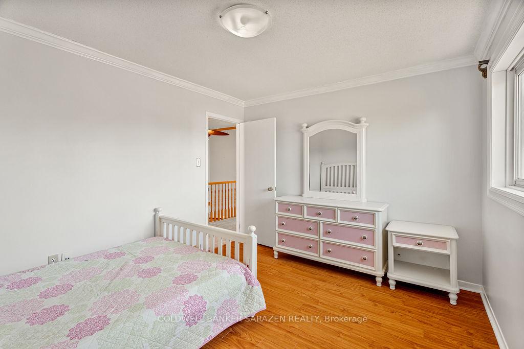 Photo 28 of 121 Topley Crescent, Ottawa, Hunt Club Park — HOMEH