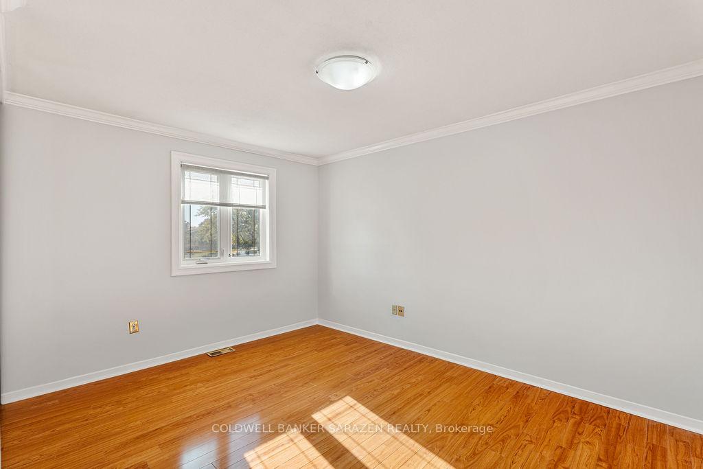 Photo 31 of 121 Topley Crescent, Ottawa, Hunt Club Park — HOMEH
