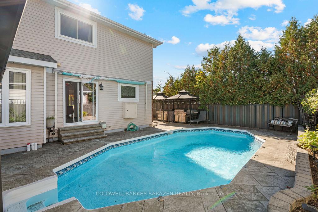 Photo 46 of 121 Topley Crescent, Ottawa, Hunt Club Park — HOMEH