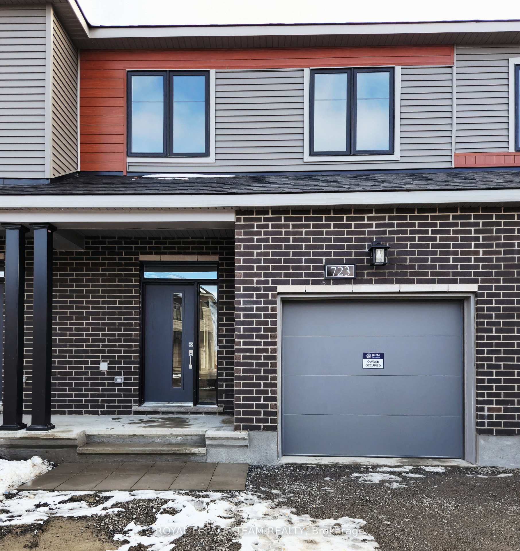 Photo 1 of 723 Fairline Row, Ottawa, Kanata - Emerald Meadows/Trailwest — HOMEH