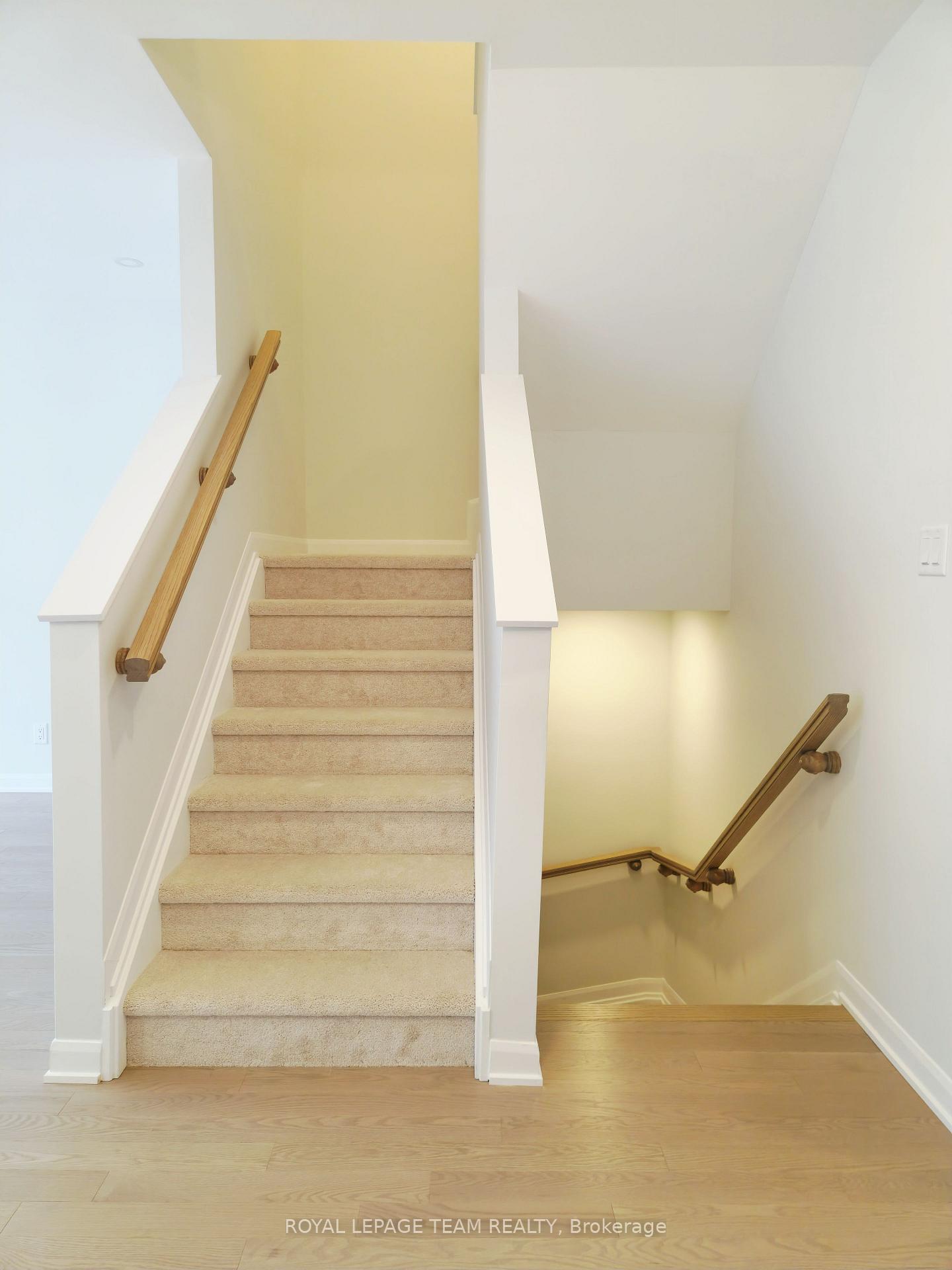 Photo 15 of 723 Fairline Row, Ottawa, Kanata - Emerald Meadows/Trailwest — HOMEH