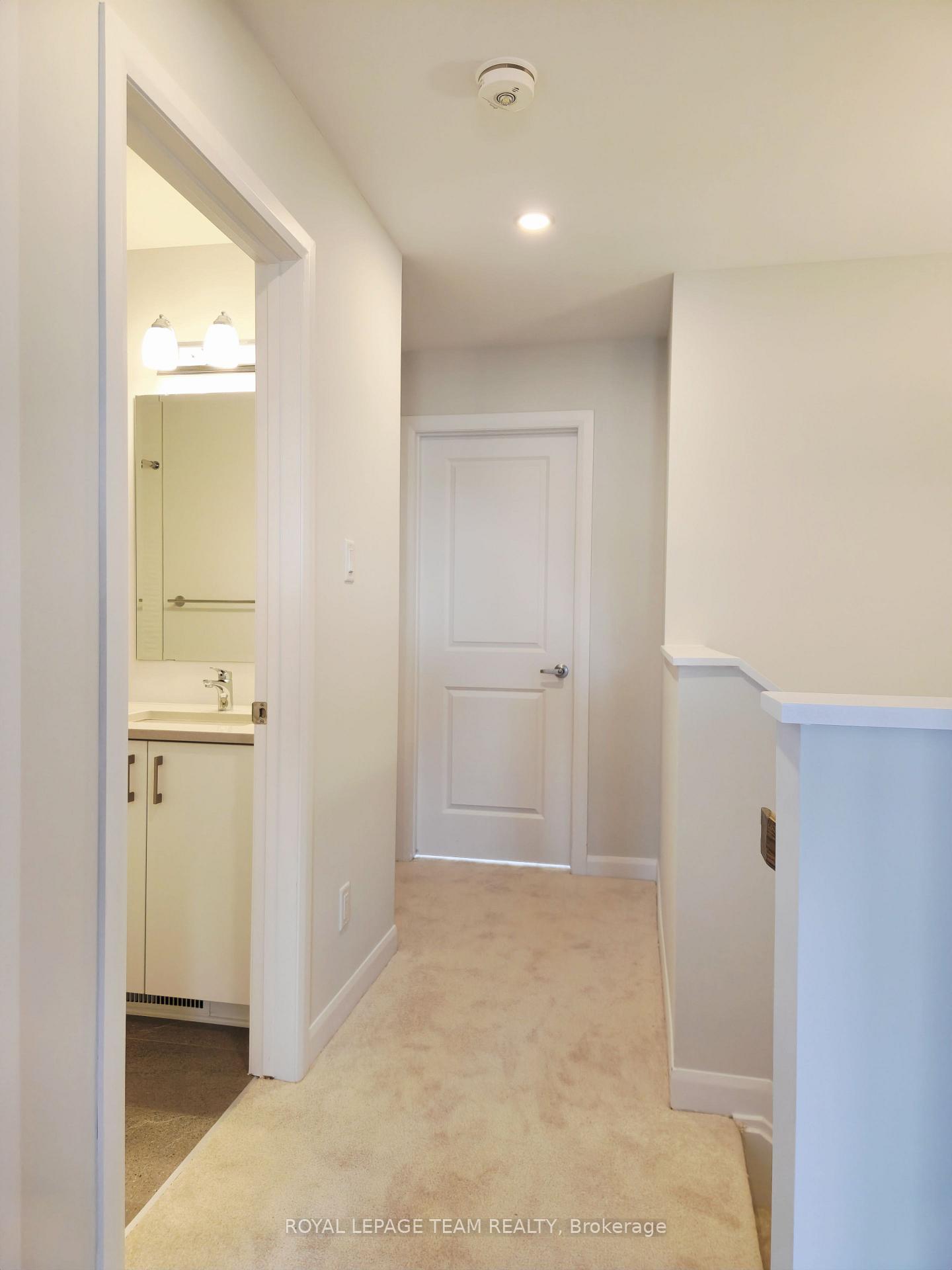 Photo 18 of 723 Fairline Row, Ottawa, Kanata - Emerald Meadows/Trailwest — HOMEH