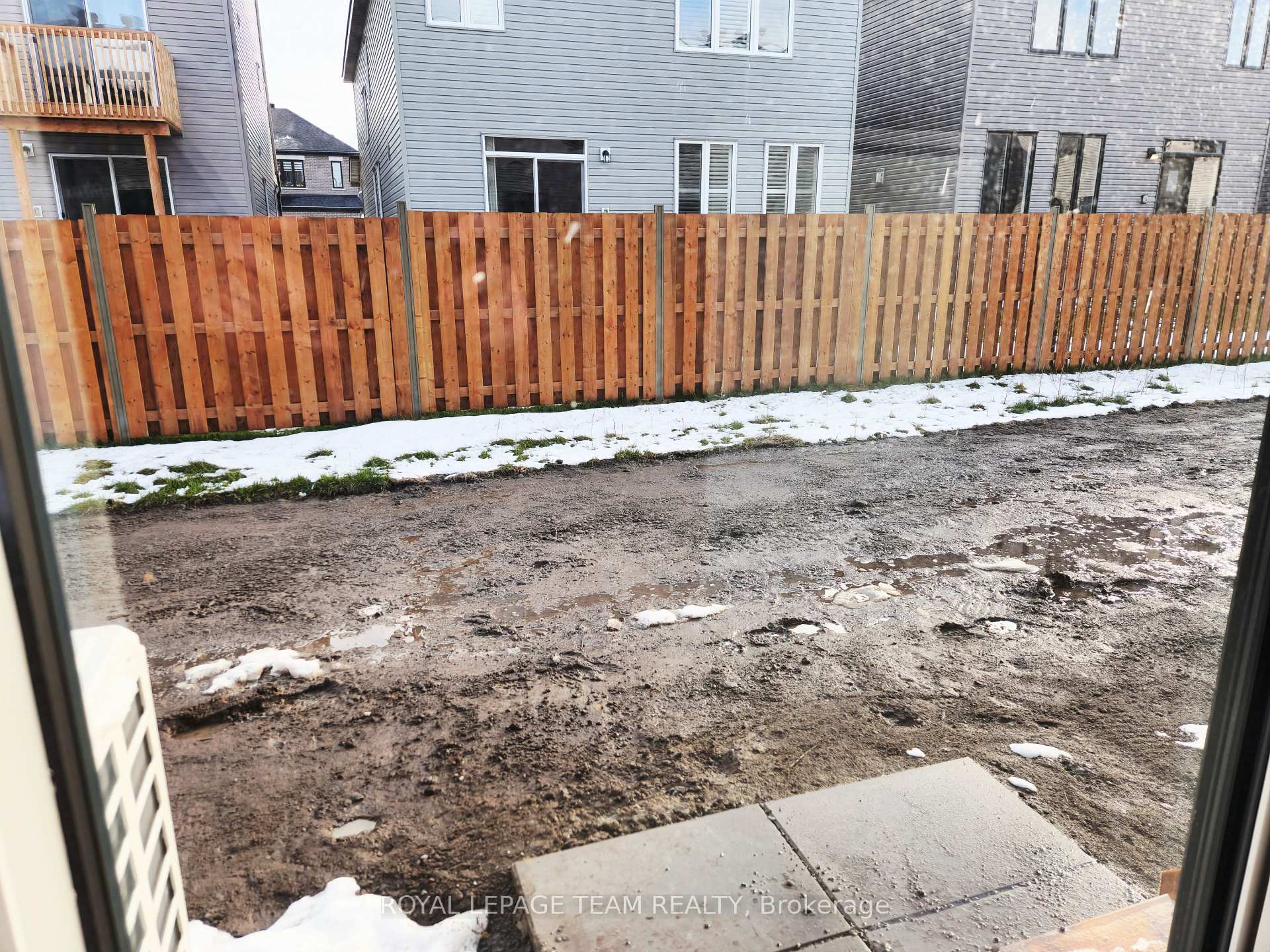 Photo 35 of 723 Fairline Row, Ottawa, Kanata - Emerald Meadows/Trailwest — HOMEH