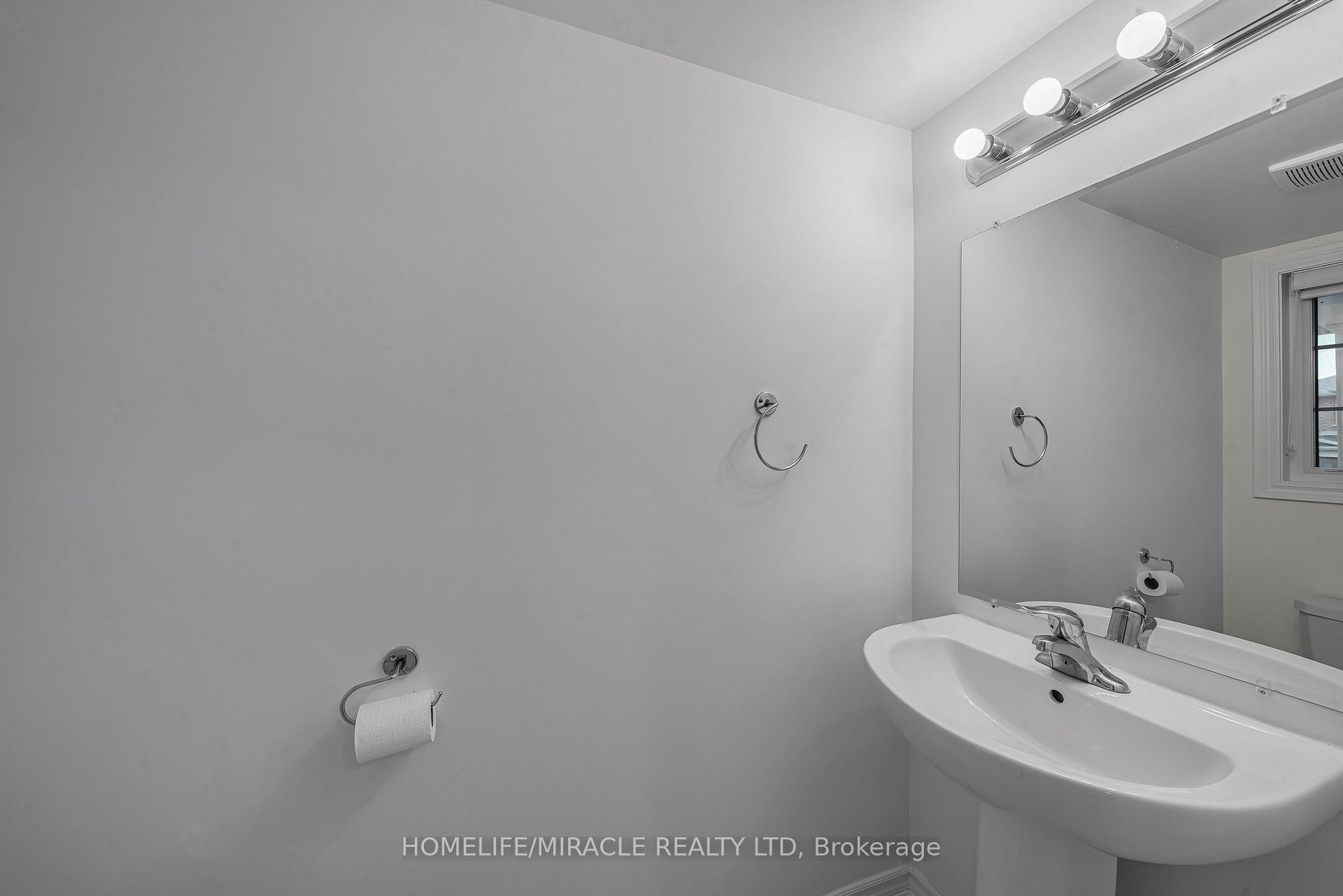 Photo 5 of 50 Brennan Crescent, Loyalist, Odessa — HOMEH