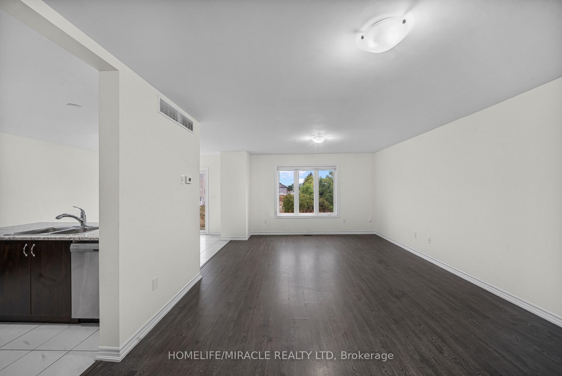 Photo 6 of 50 Brennan Crescent, Loyalist, Odessa — HOMEH
