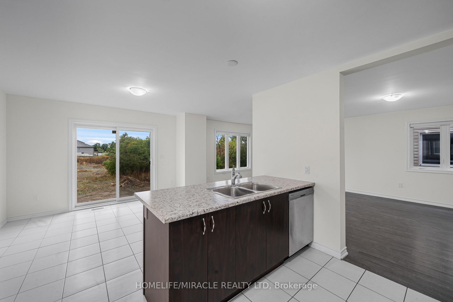 Photo 17 of 50 Brennan Crescent, Loyalist, Odessa — HOMEH