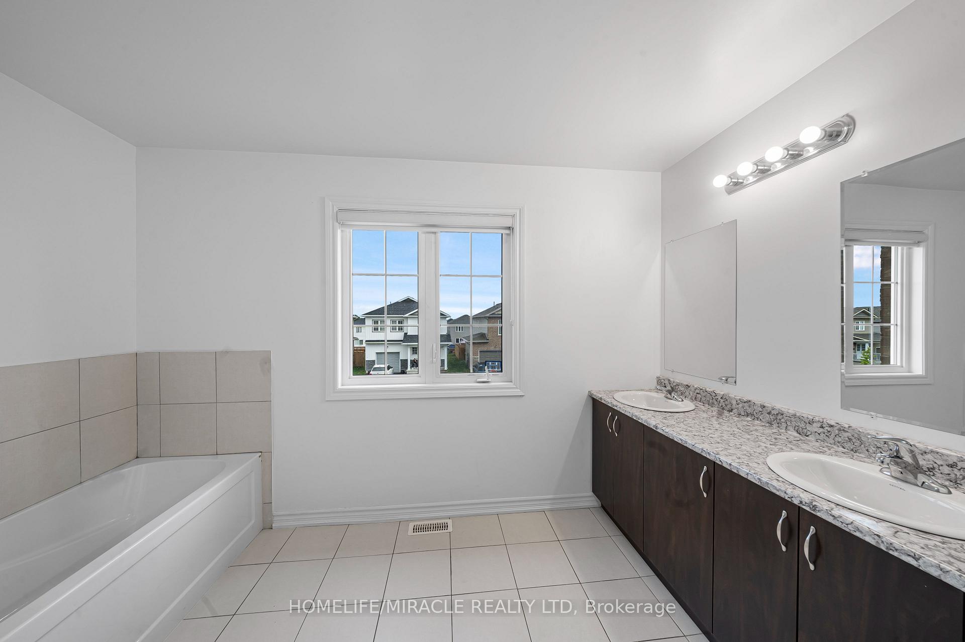 Photo 23 of 50 Brennan Crescent, Loyalist, Odessa — HOMEH