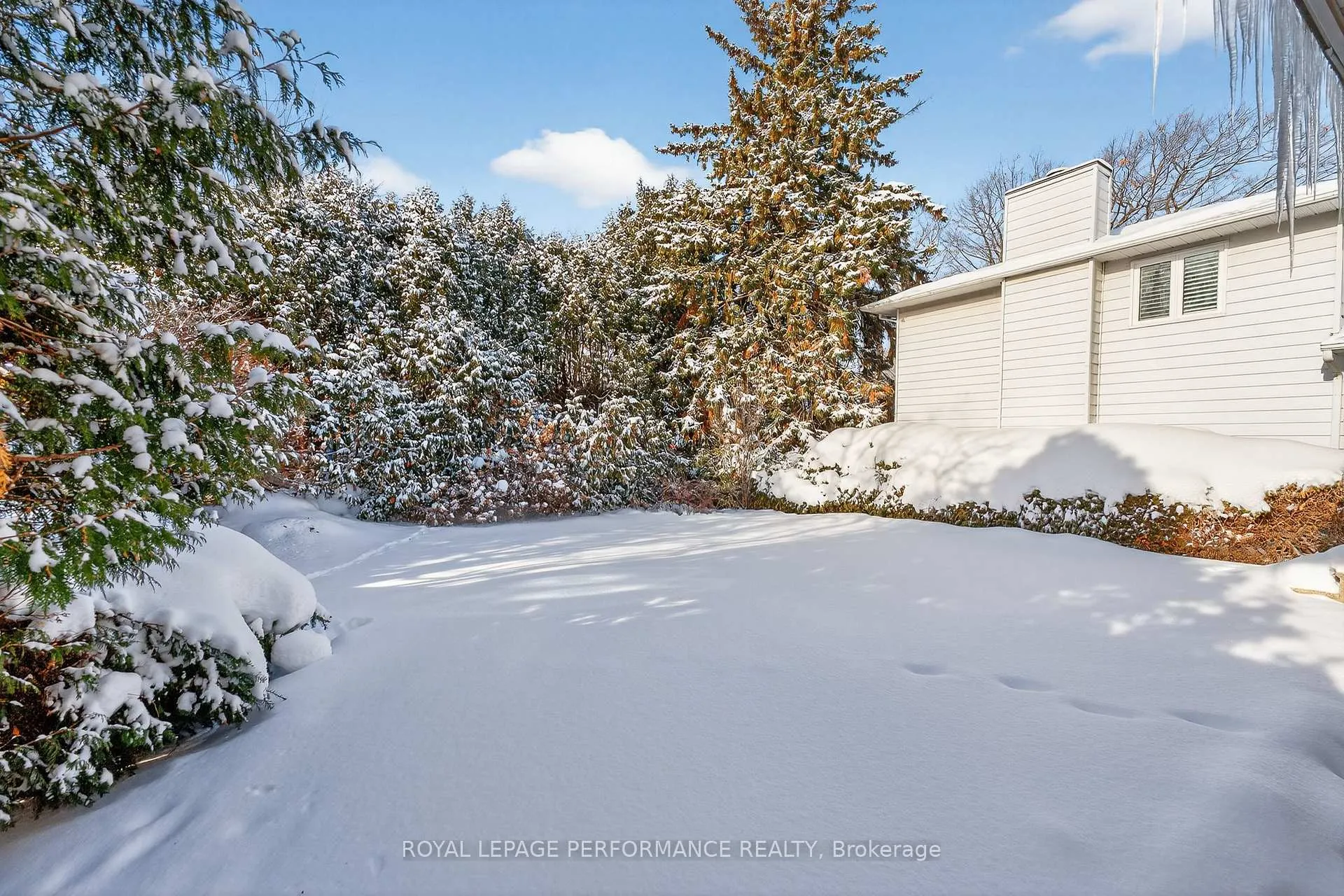 Photo 42 of 274 Compton Avenue, Ottawa, Woodroffe — HOMEH