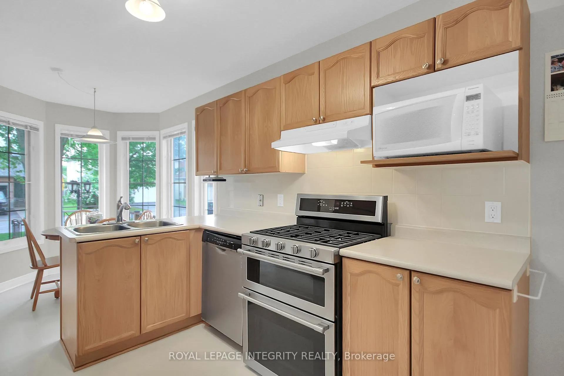 Photo 16 of 22 Halkirk Avenue, Ottawa, Kanata - Glencairn/Hazeldean — HOMEH