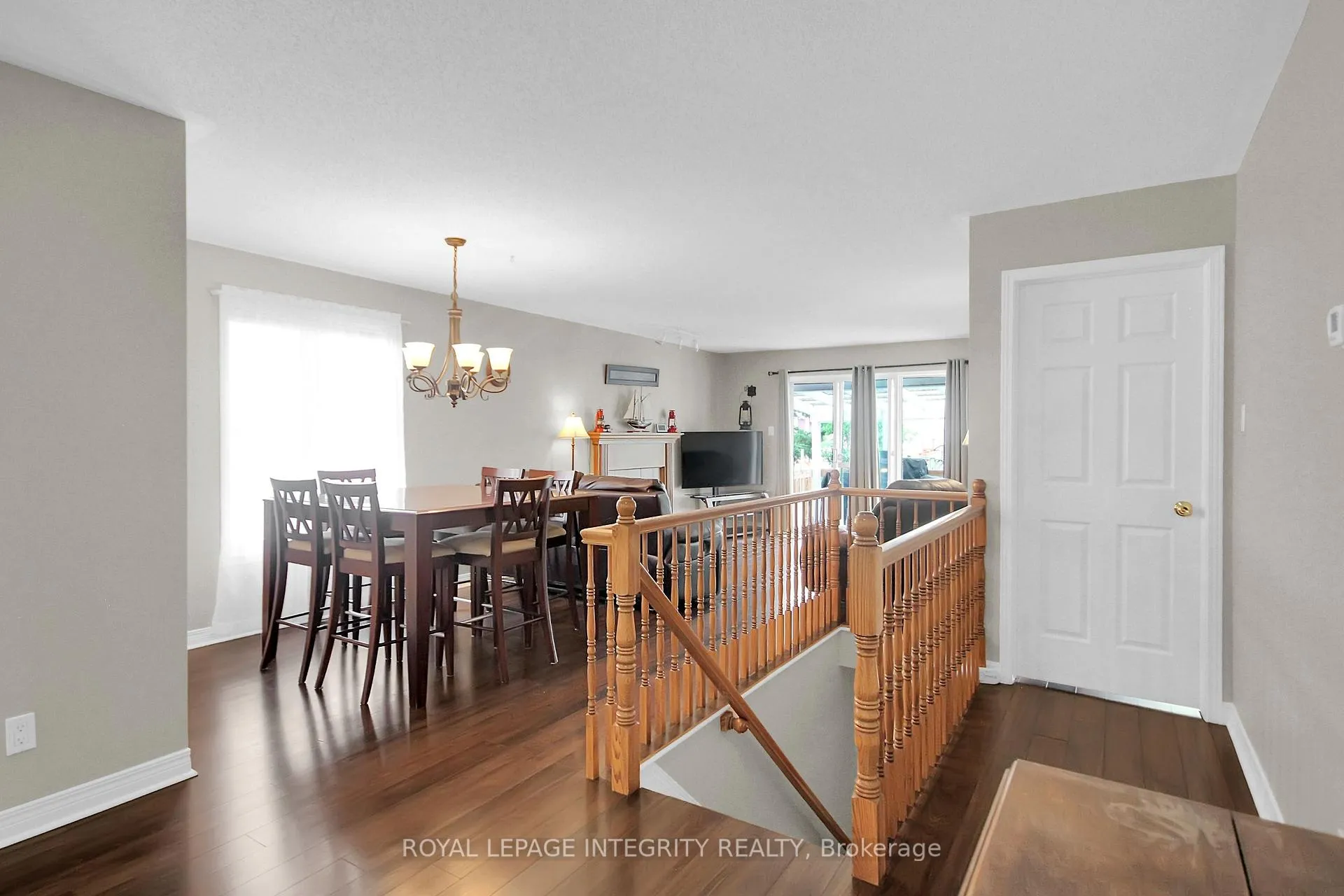 Photo 18 of 22 Halkirk Avenue, Ottawa, Kanata - Glencairn/Hazeldean — HOMEH