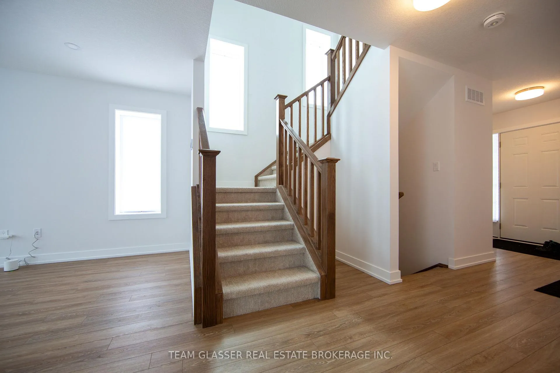Photo 9 of 185 Renaissance Drive, St. Thomas — HOMEH
