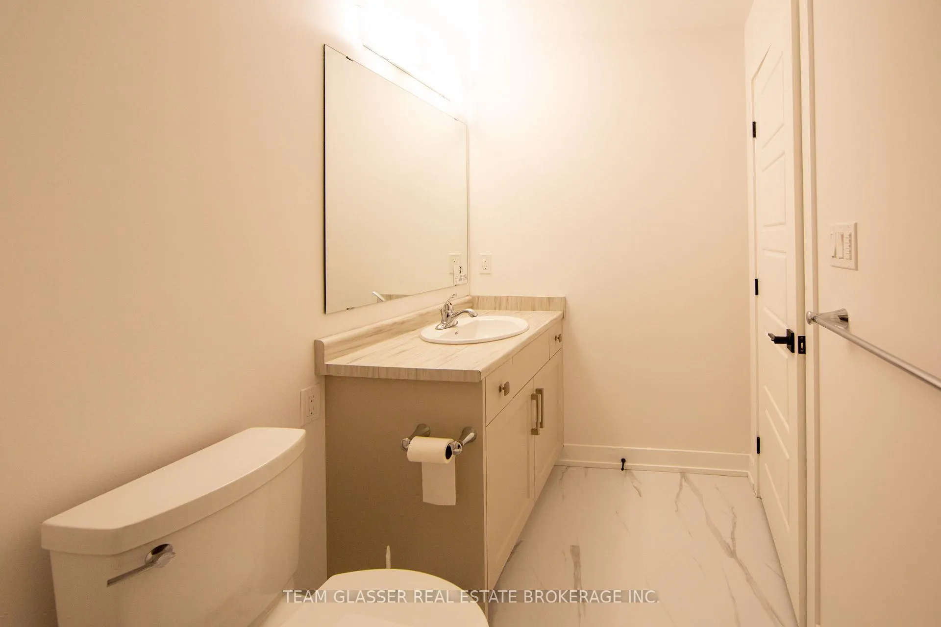 Photo 18 of 185 Renaissance Drive, St. Thomas — HOMEH