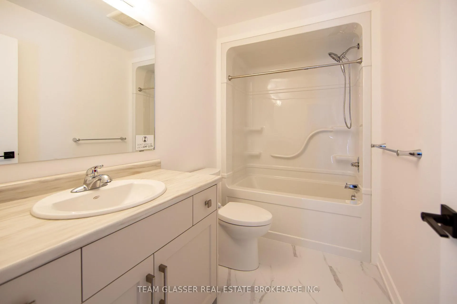 Photo 20 of 185 Renaissance Drive, St. Thomas — HOMEH