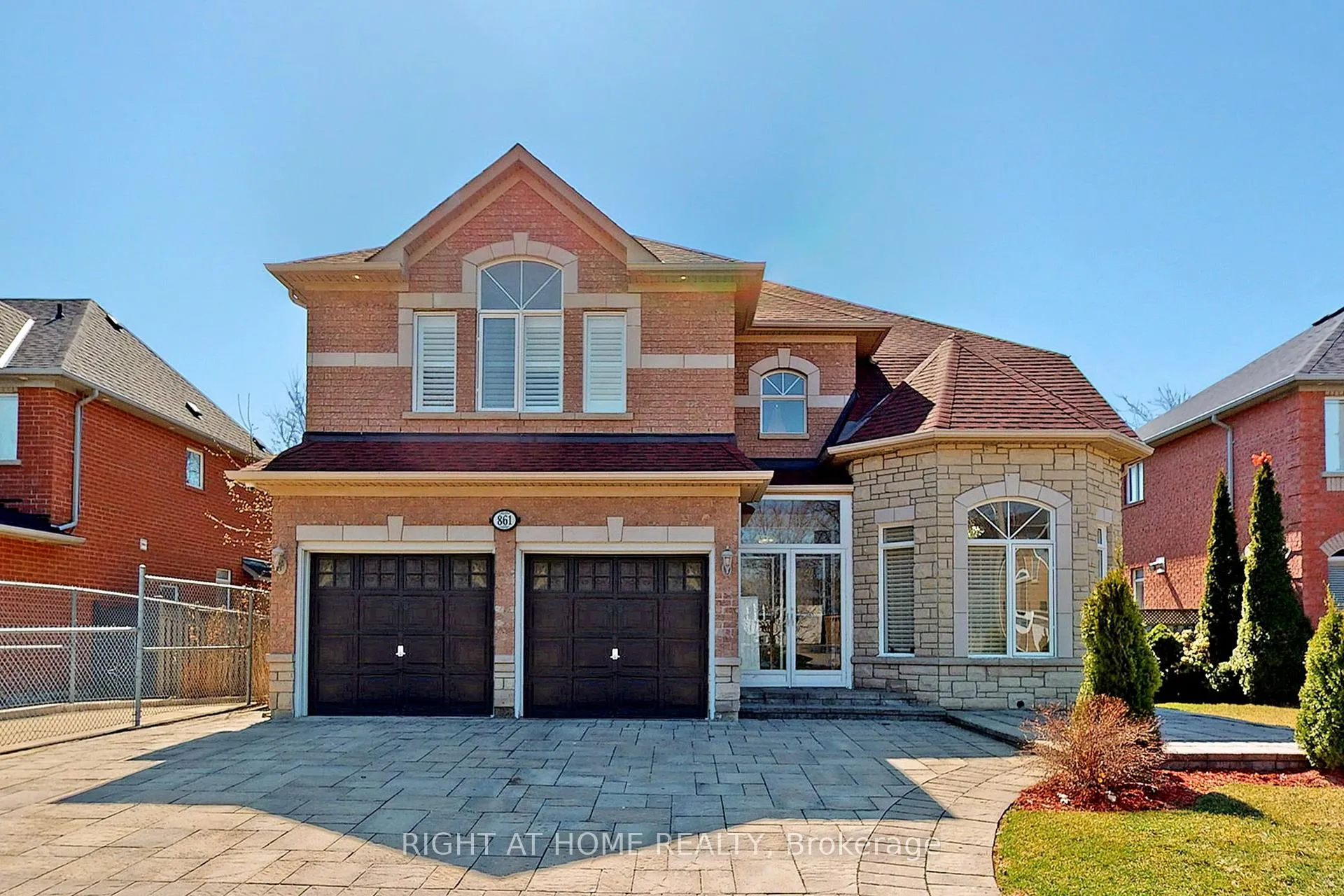 Photo 2 of 861 Strouds Lane, Pickering, Amberlea — HOMEH