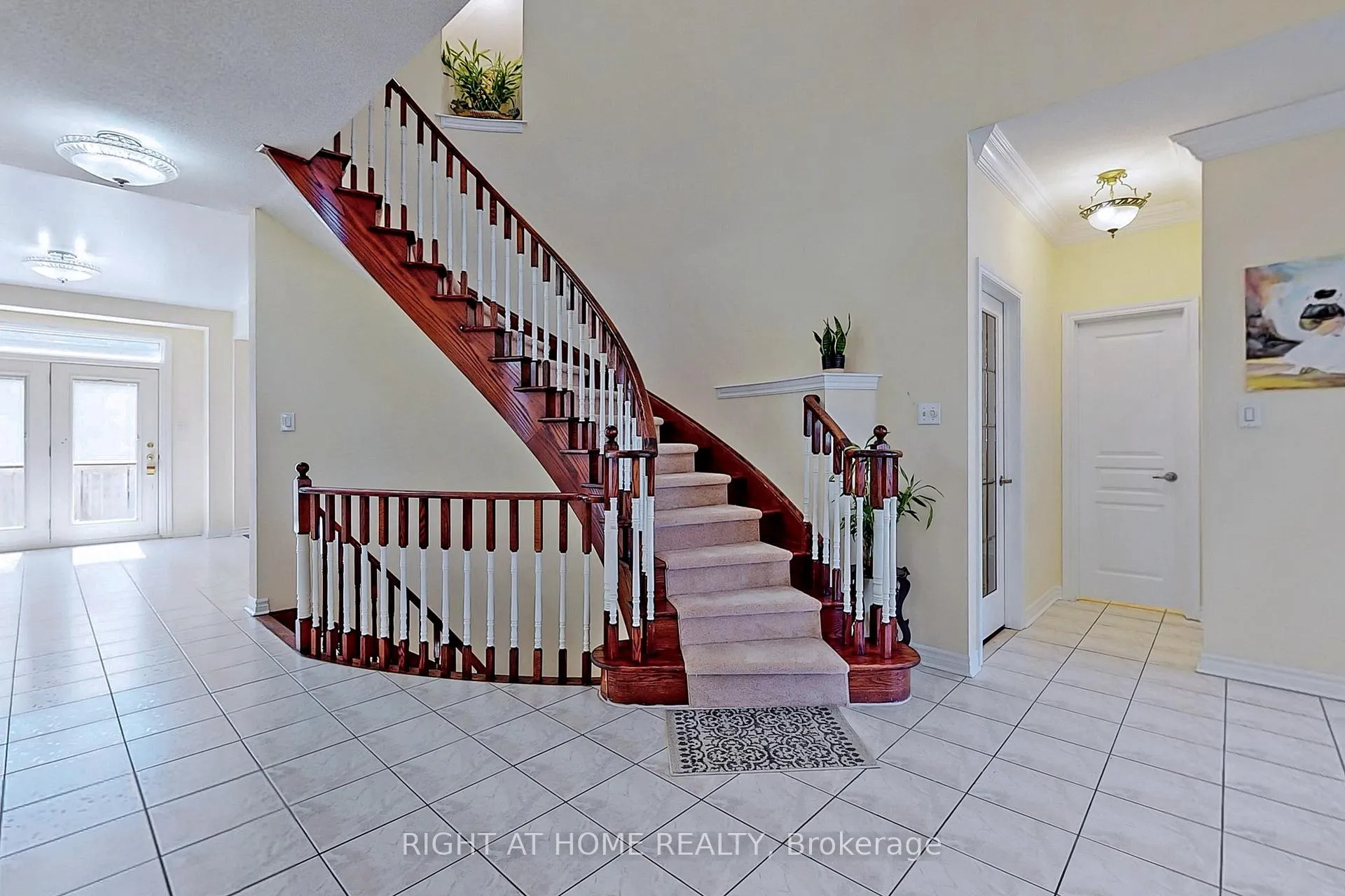 Photo 4 of 861 Strouds Lane, Pickering, Amberlea — HOMEH