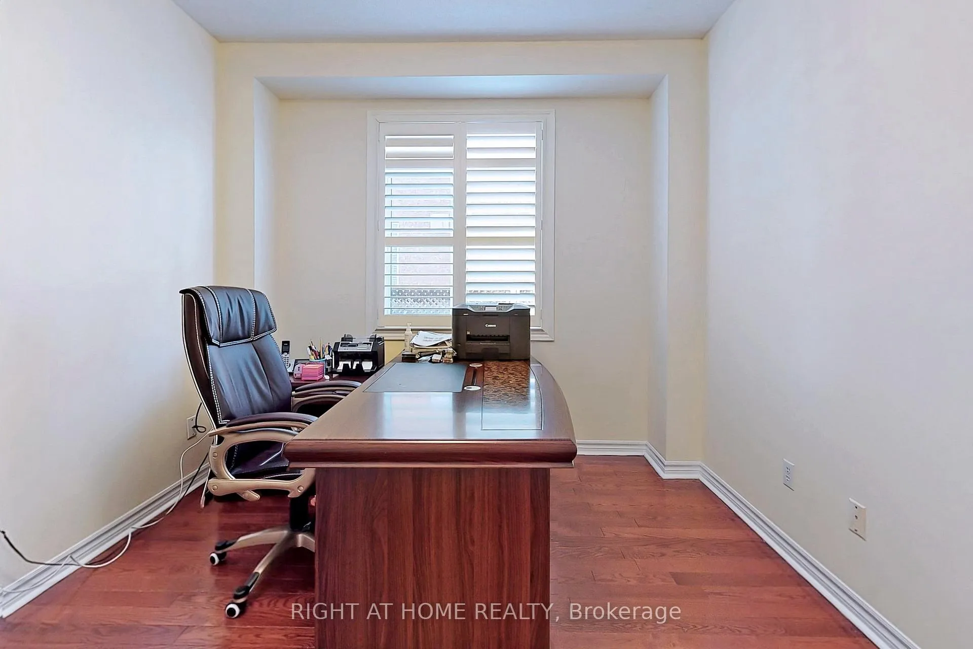 Photo 23 of 861 Strouds Lane, Pickering, Amberlea — HOMEH