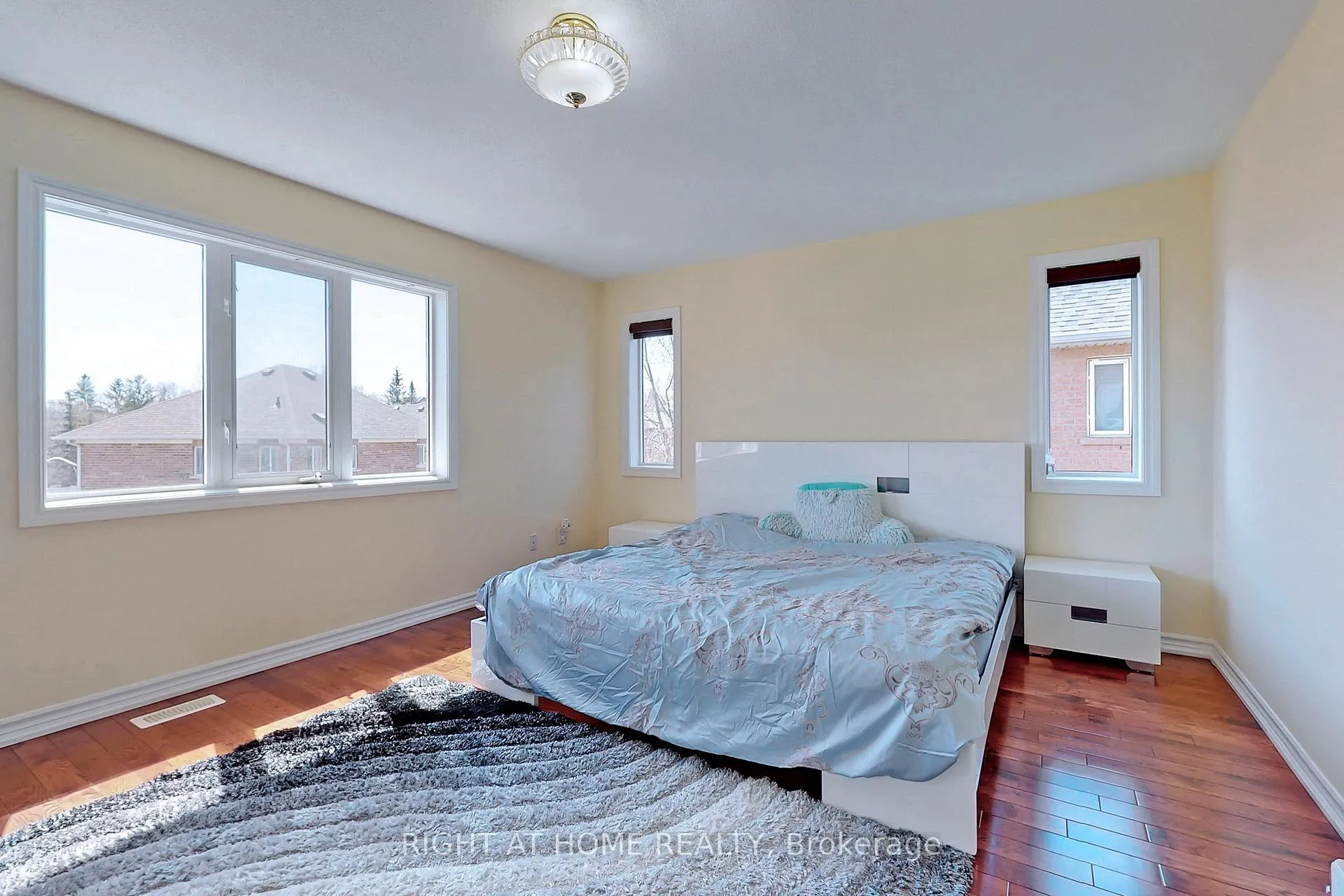 Photo 26 of 861 Strouds Lane, Pickering, Amberlea — HOMEH