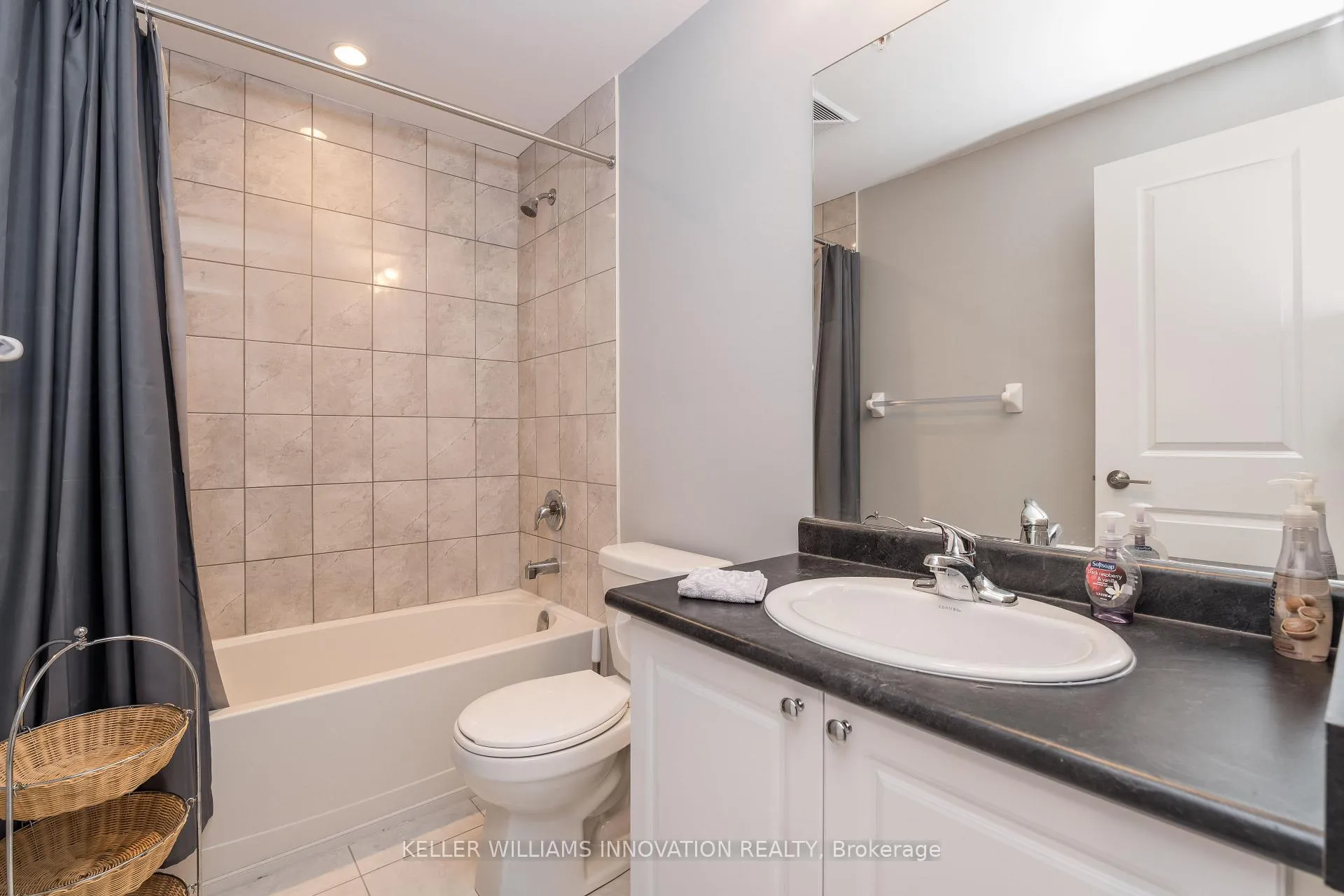 Photo 15 of Unit 304, 299 Cundles Road E, Barrie, Alliance — HOMEH