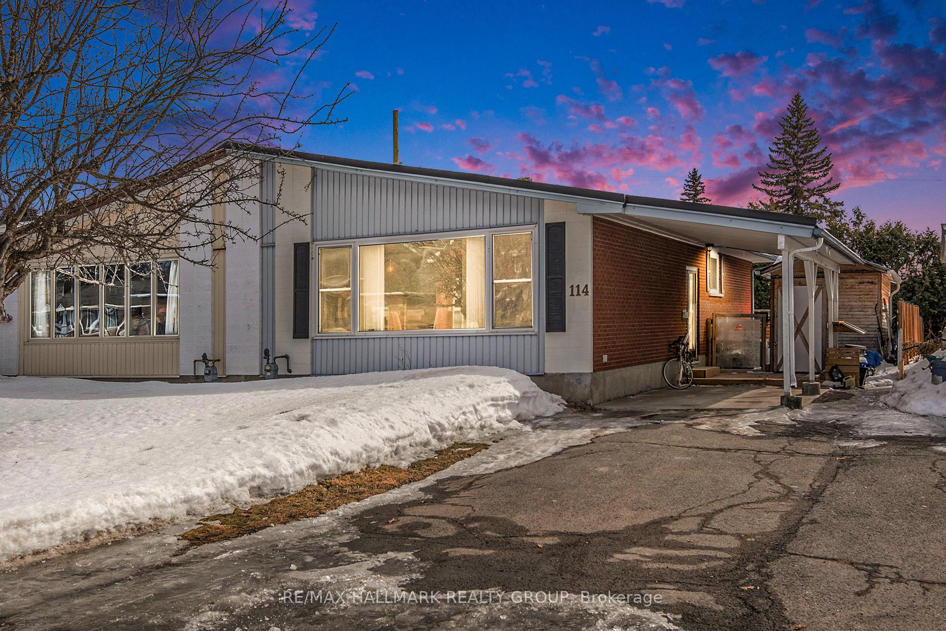 Photo 1 of 114 Fieldrow Street, Ottawa, Meadowlands/Crestview — HOMEH