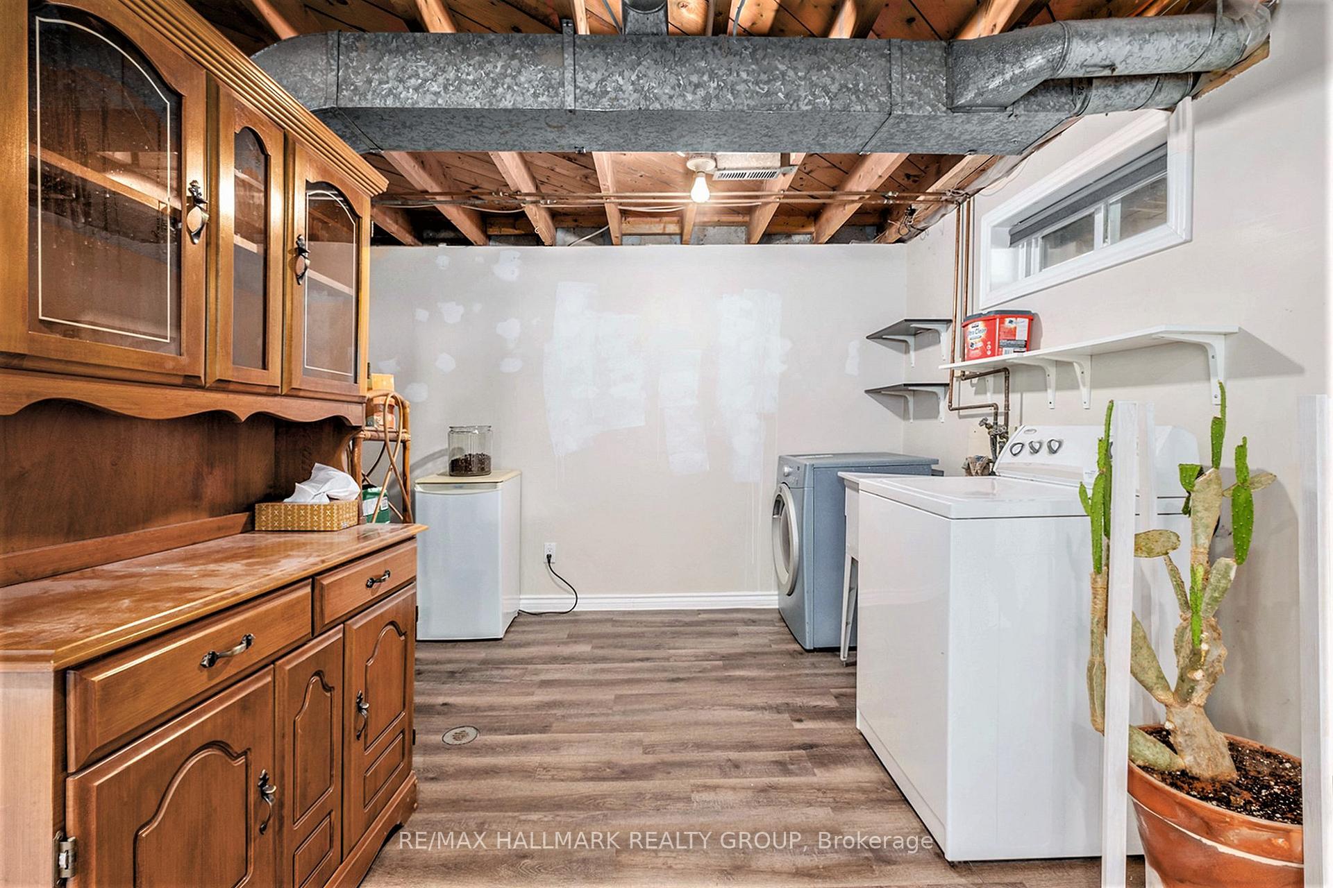 Photo 21 of 114 Fieldrow Street, Ottawa, Meadowlands/Crestview — HOMEH
