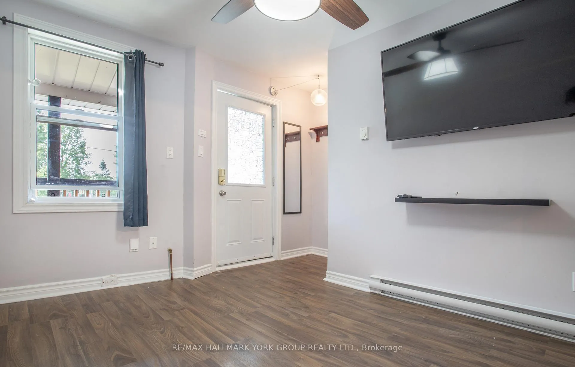 Photo 4 of 112.5 Olive Avenue, Oshawa, Central — HOMEH