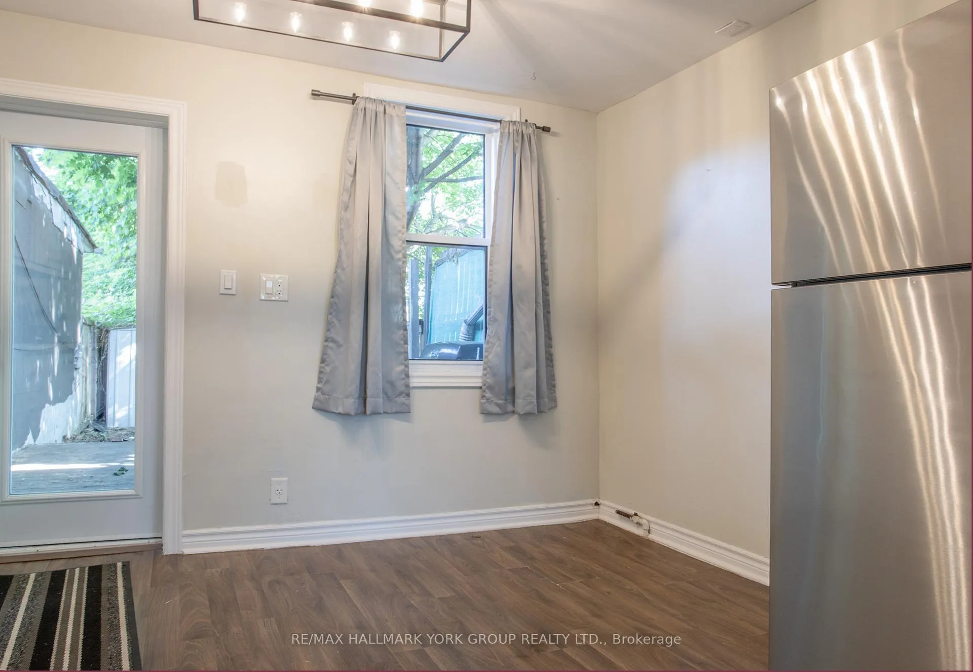 Photo 11 of 112.5 Olive Avenue, Oshawa, Central — HOMEH