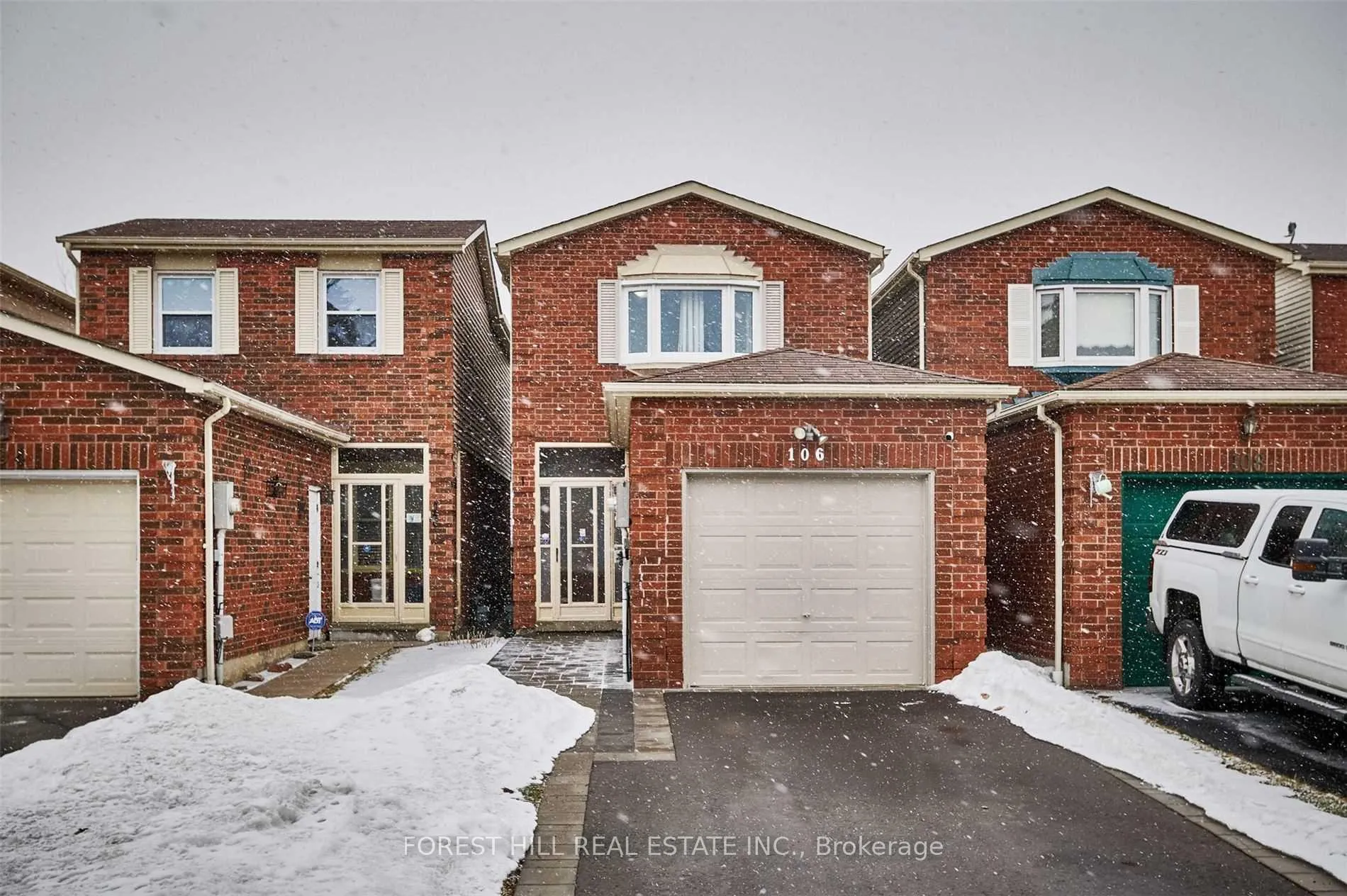 Photo 1 of 106 Melissa Crescent, Whitby, Blue Grass Meadows — HOMEH