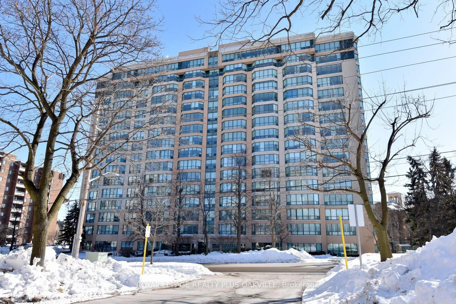 Photo 2 of Unit 1105, 100 Millside Drive, Milton, Old Milton — HOMEH