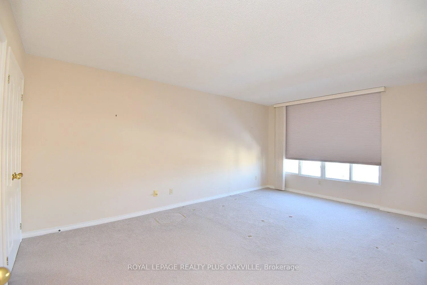 Photo 23 of Unit 1105, 100 Millside Drive, Milton, Old Milton — HOMEH