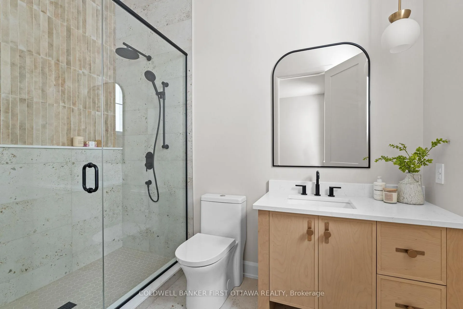 Photo 34 of 571 Shoreway Drive, Ottawa, Greely — HOMEH