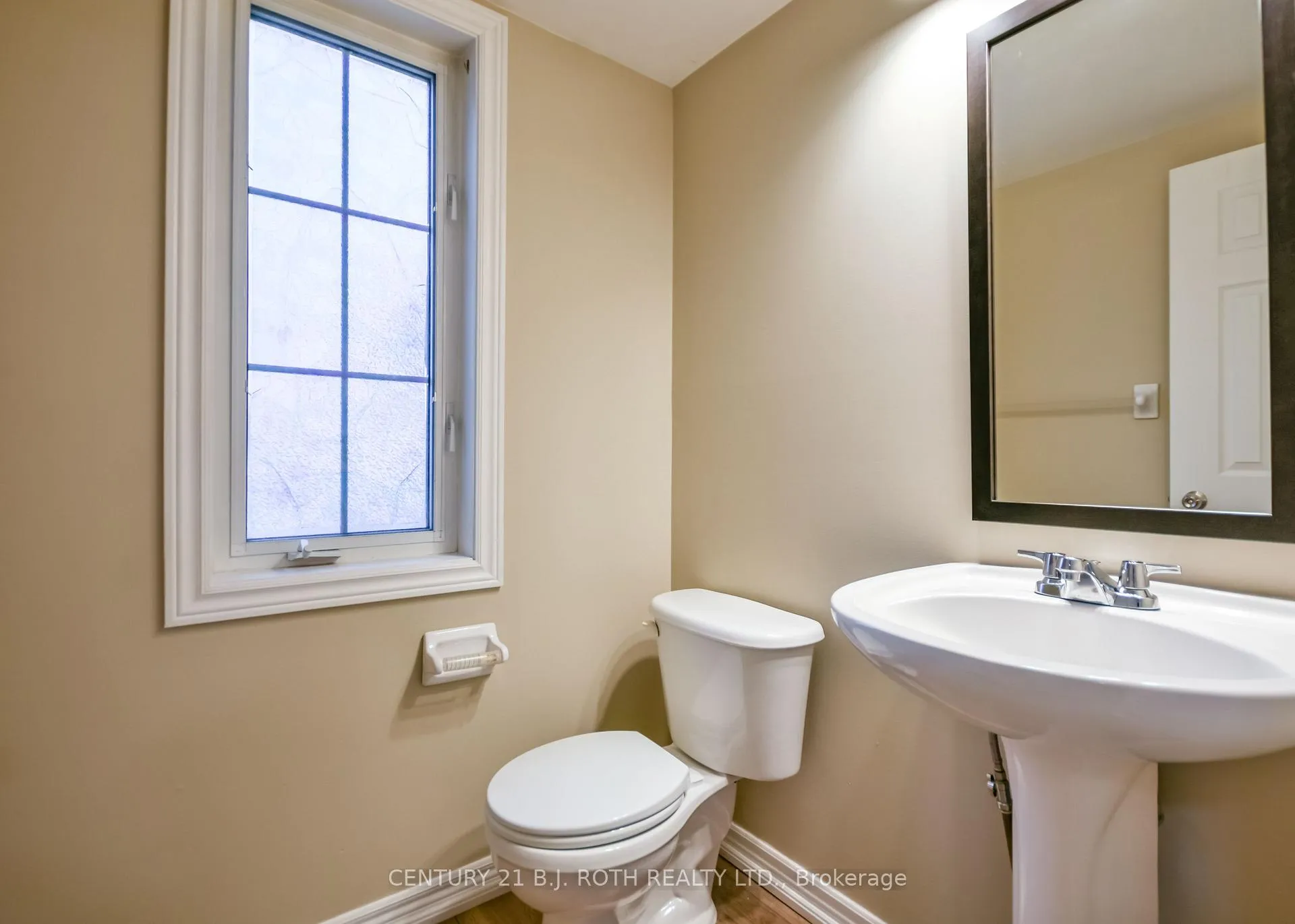 Photo 15 of 194 Sundew Drive, Barrie, Holly — HOMEH