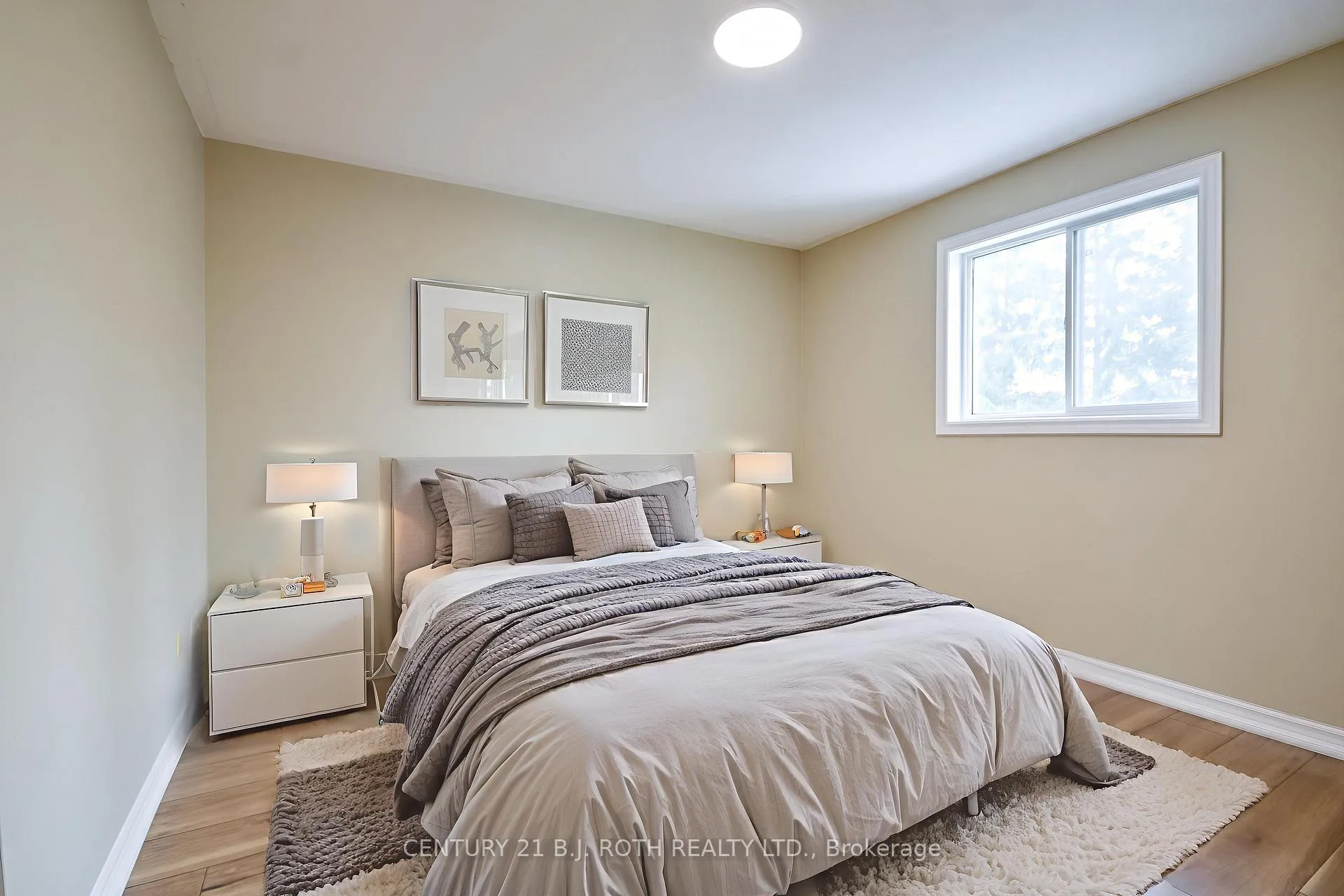 Photo 24 of 194 Sundew Drive, Barrie, Holly — HOMEH