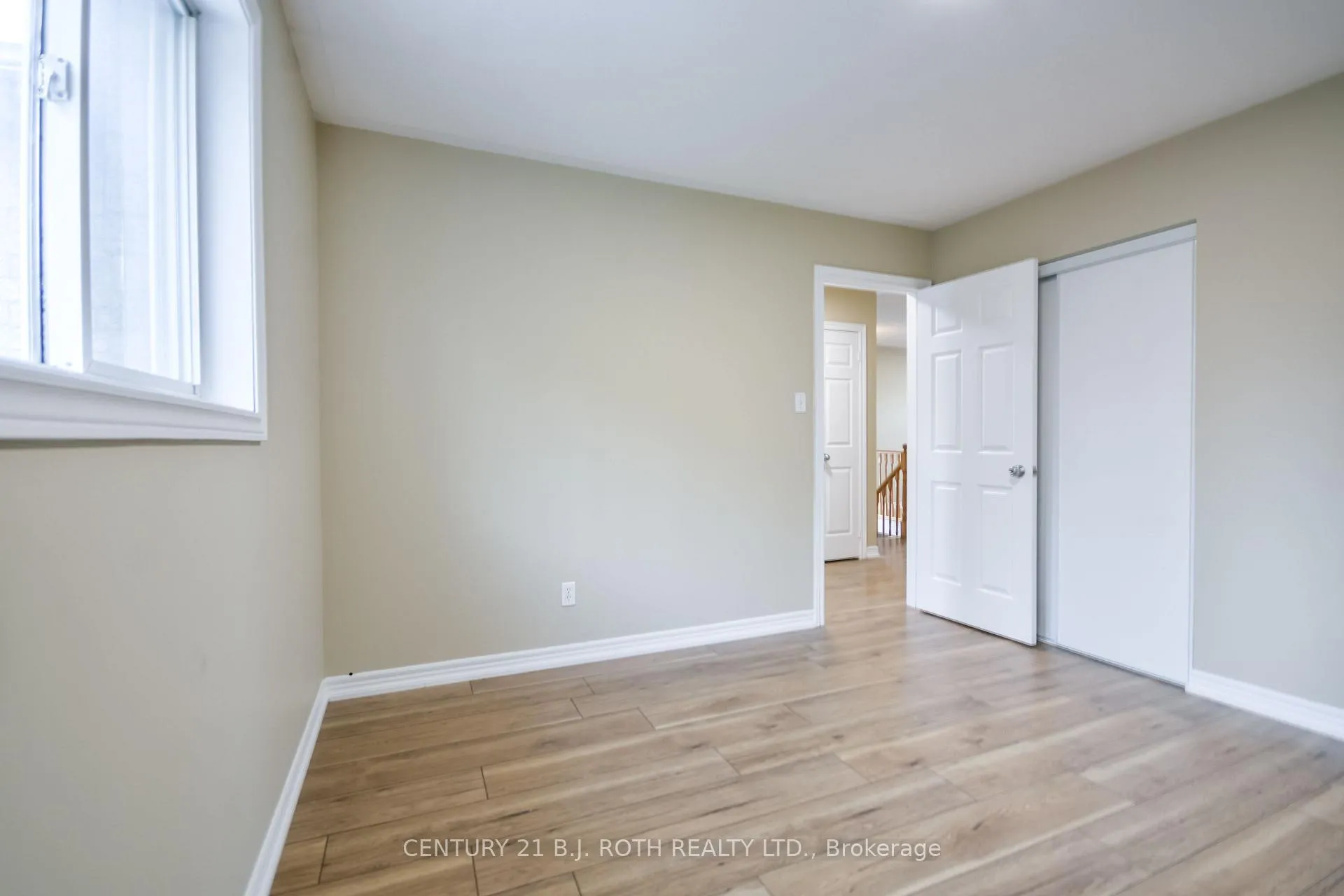Photo 26 of 194 Sundew Drive, Barrie, Holly — HOMEH