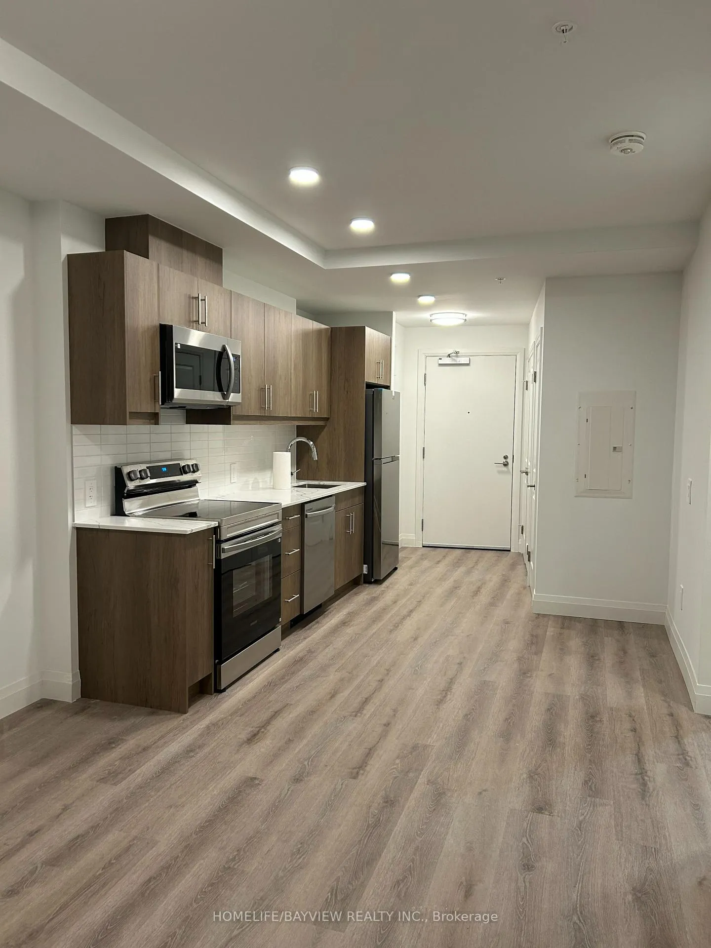 Photo 1 of Unit 901, 1333 Weber Street E, Kitchener, Stanley Park — HOMEH