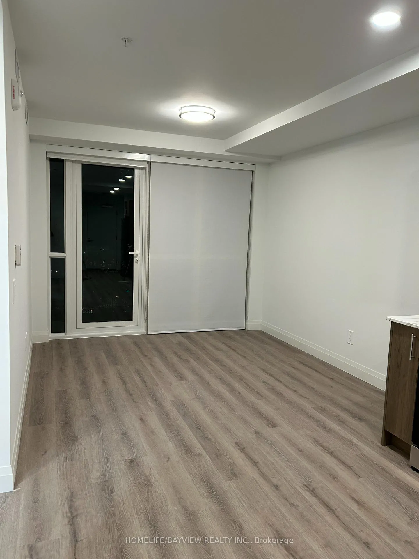 Photo 3 of Unit 901, 1333 Weber Street E, Kitchener, Stanley Park — HOMEH