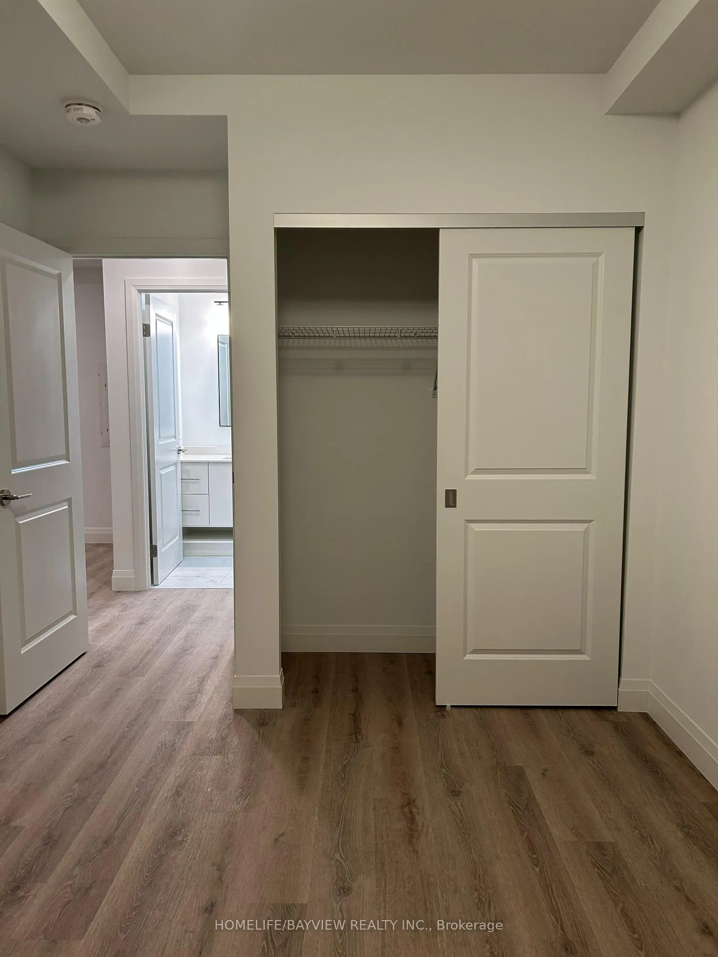 Photo 5 of Unit 901, 1333 Weber Street E, Kitchener, Stanley Park — HOMEH