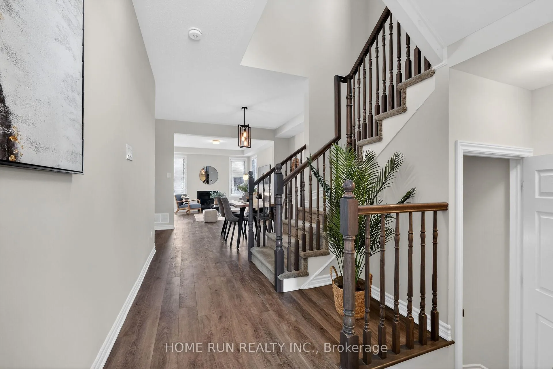 Photo 2 of 735 Megrez Way, Ottawa, Barrhaven - Half Moon Bay — HOMEH