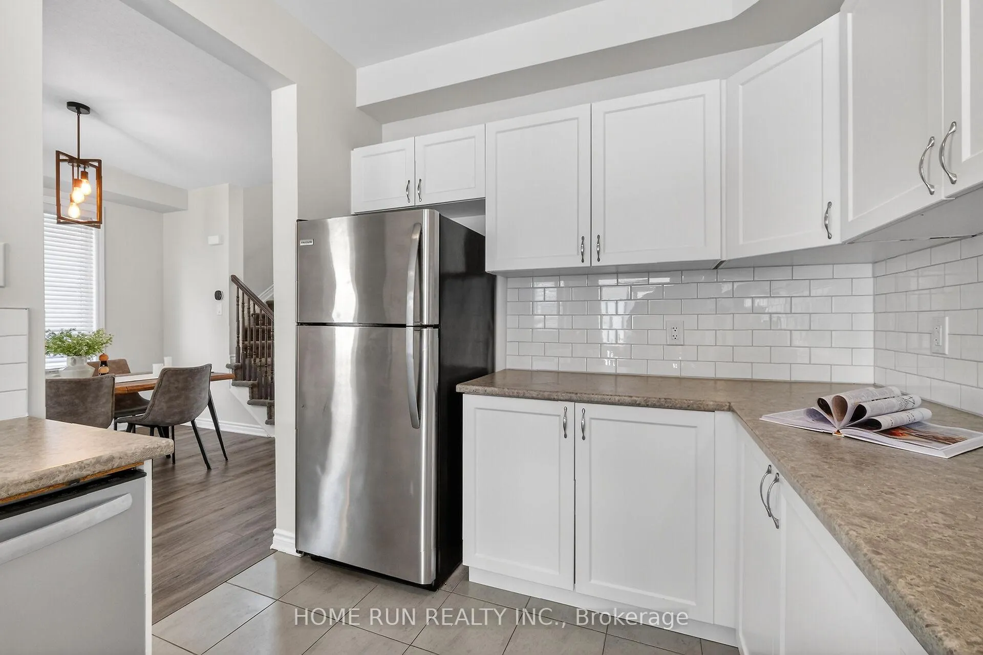 Photo 8 of 735 Megrez Way, Ottawa, Barrhaven - Half Moon Bay — HOMEH