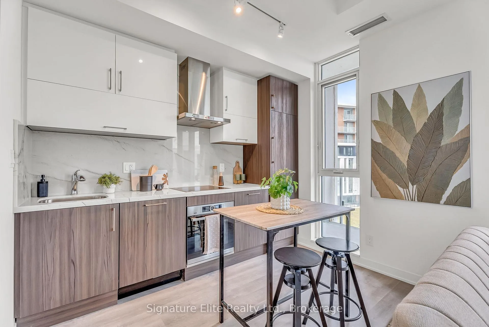 Photo 9 of Unit 1429, 8119 Birchmount Road, Markham, Unionville — HOMEH