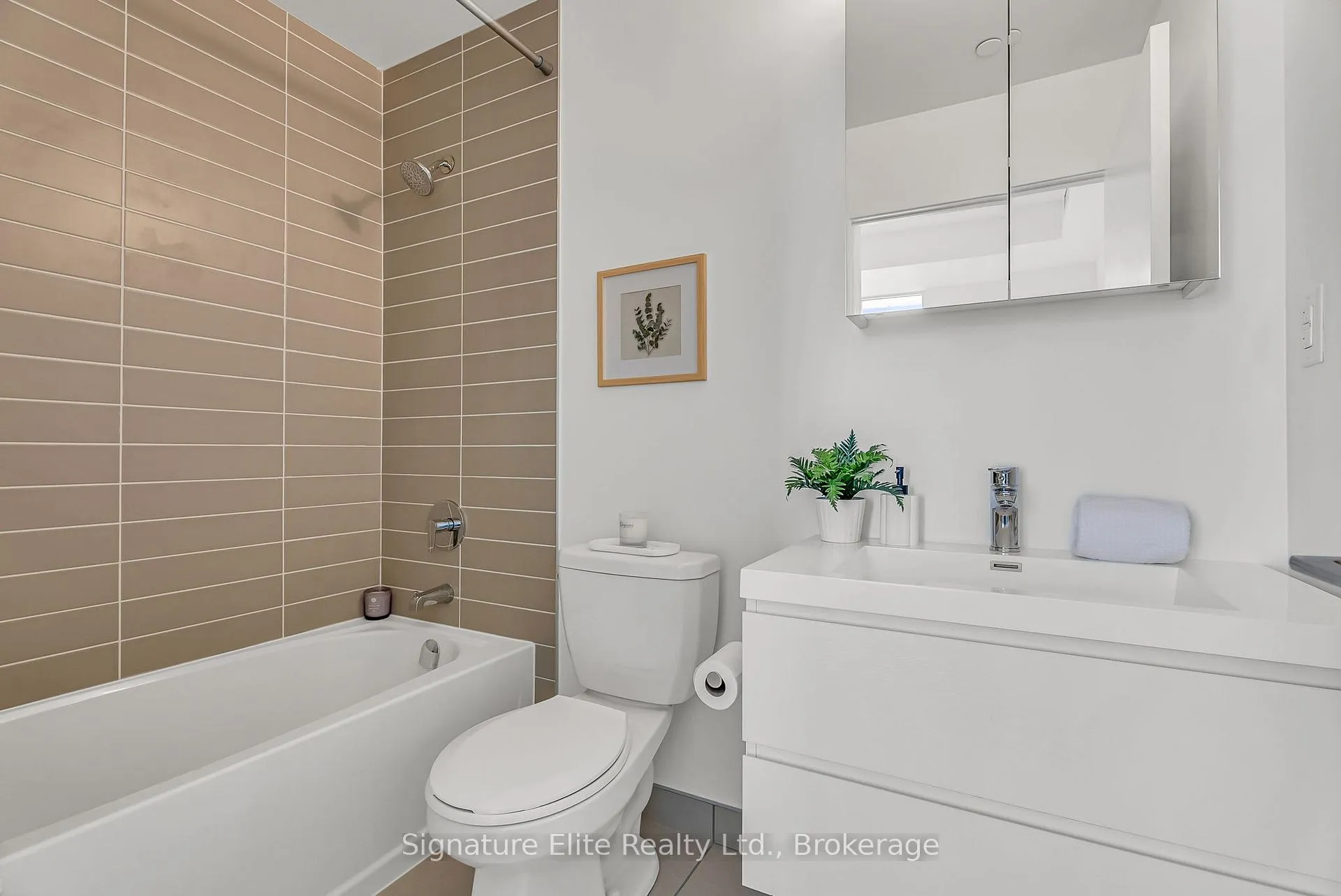Photo 16 of Unit 1429, 8119 Birchmount Road, Markham, Unionville — HOMEH