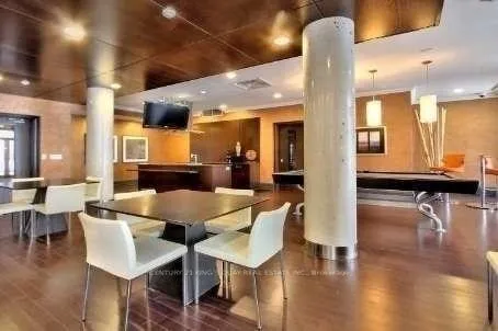 Photo 6 of Unit 203, 57 Upper Duke Crescent, Markham, Unionville — HOMEH