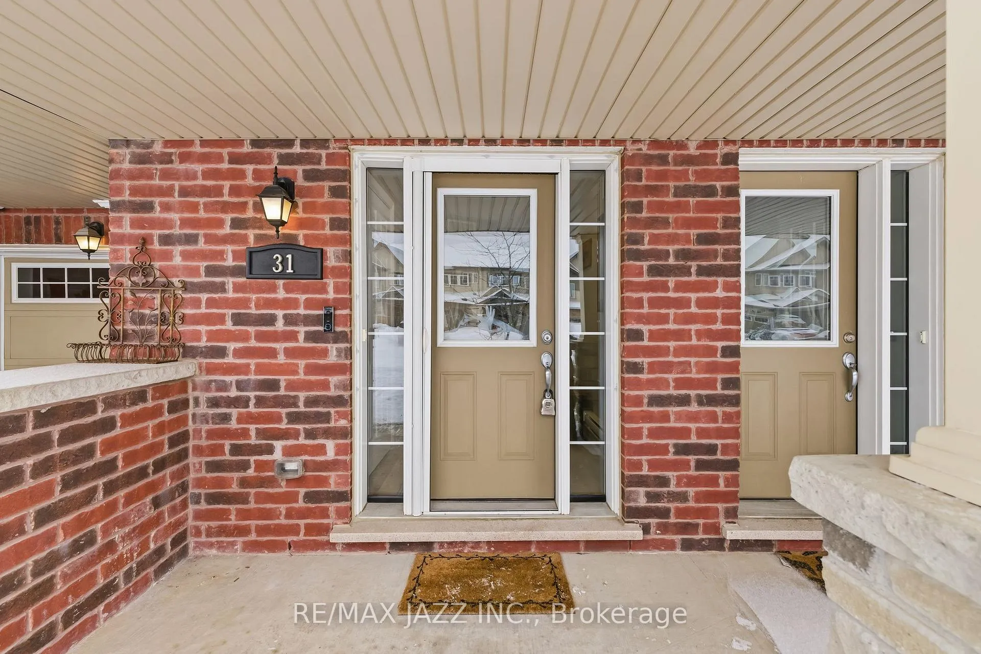 Photo 5 of 31 Great Gabe Crescent, Oshawa, Windfields — HOMEH