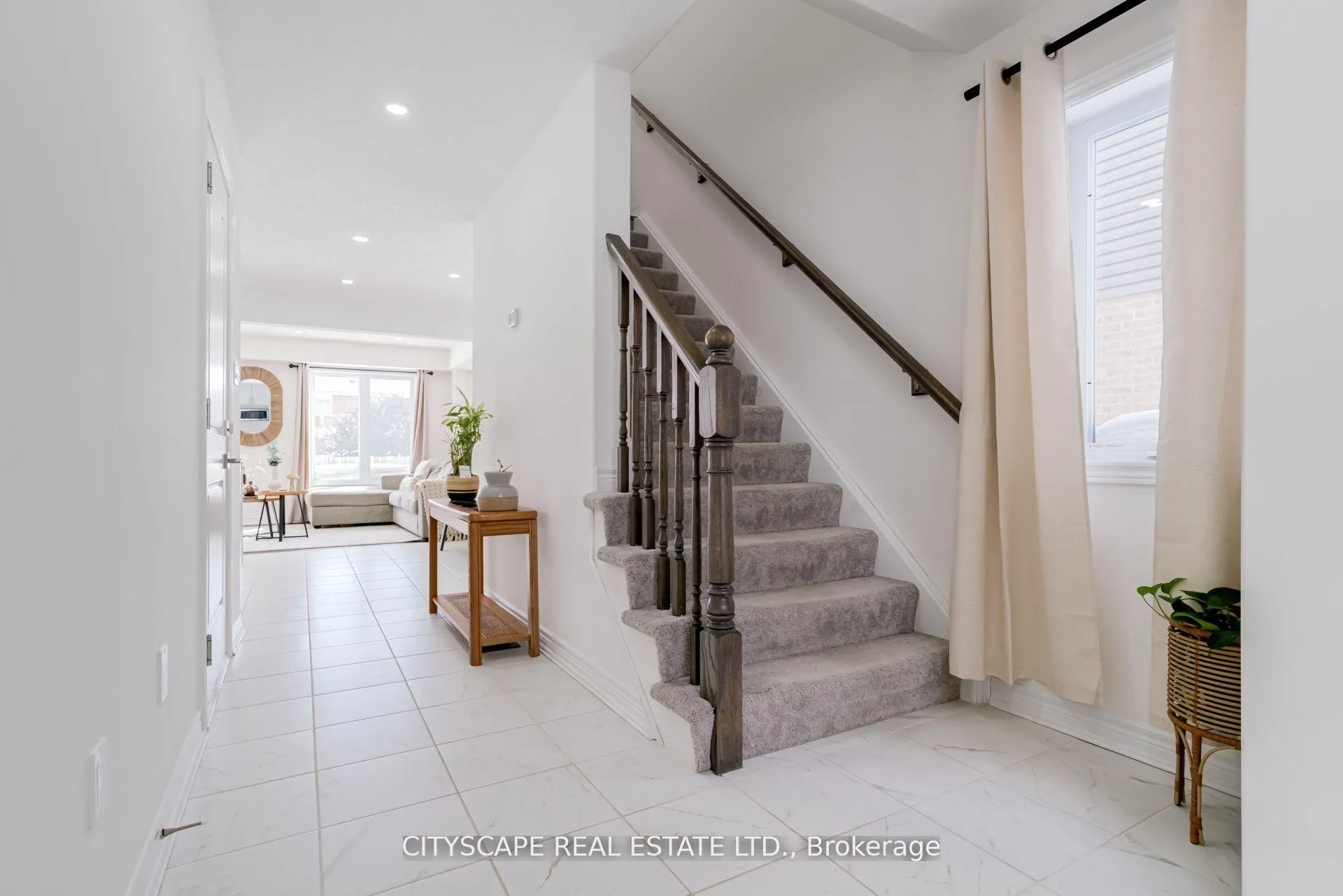 Photo 4 of 145 Stonebrook Way, Grey Highlands — HOMEH