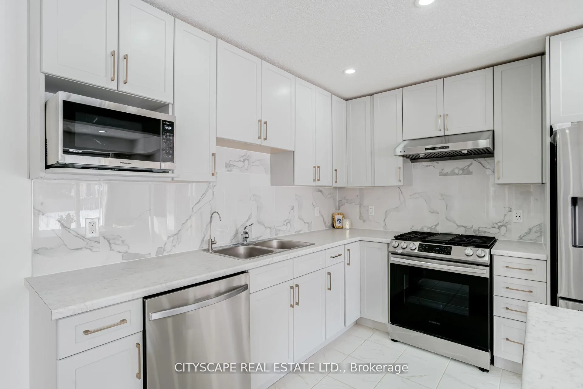Photo 10 of 145 Stonebrook Way, Grey Highlands — HOMEH